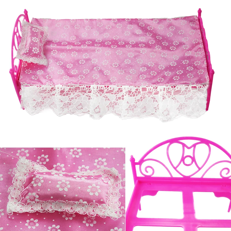 1 упаковка = 3 шт. (розовая кровать + подушка простыня) кукольный игровой домик