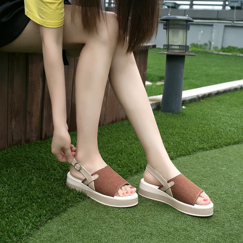 Женские сандалии на плоской подошве повседневные из пеньковой ткани с ремешком и