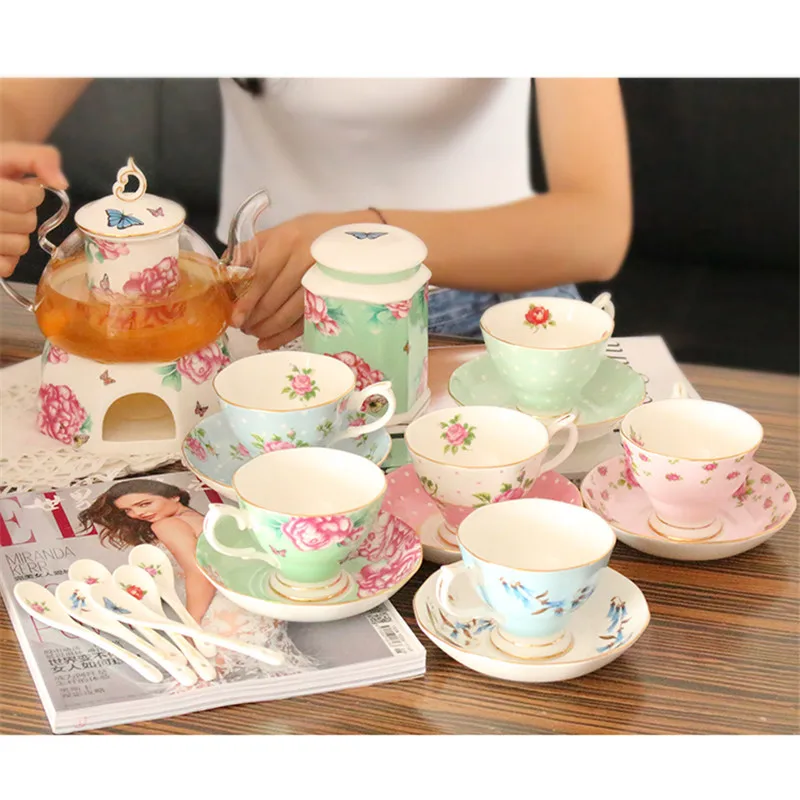 Европейский керамический набор кофейных чашек и блюдец ложек для