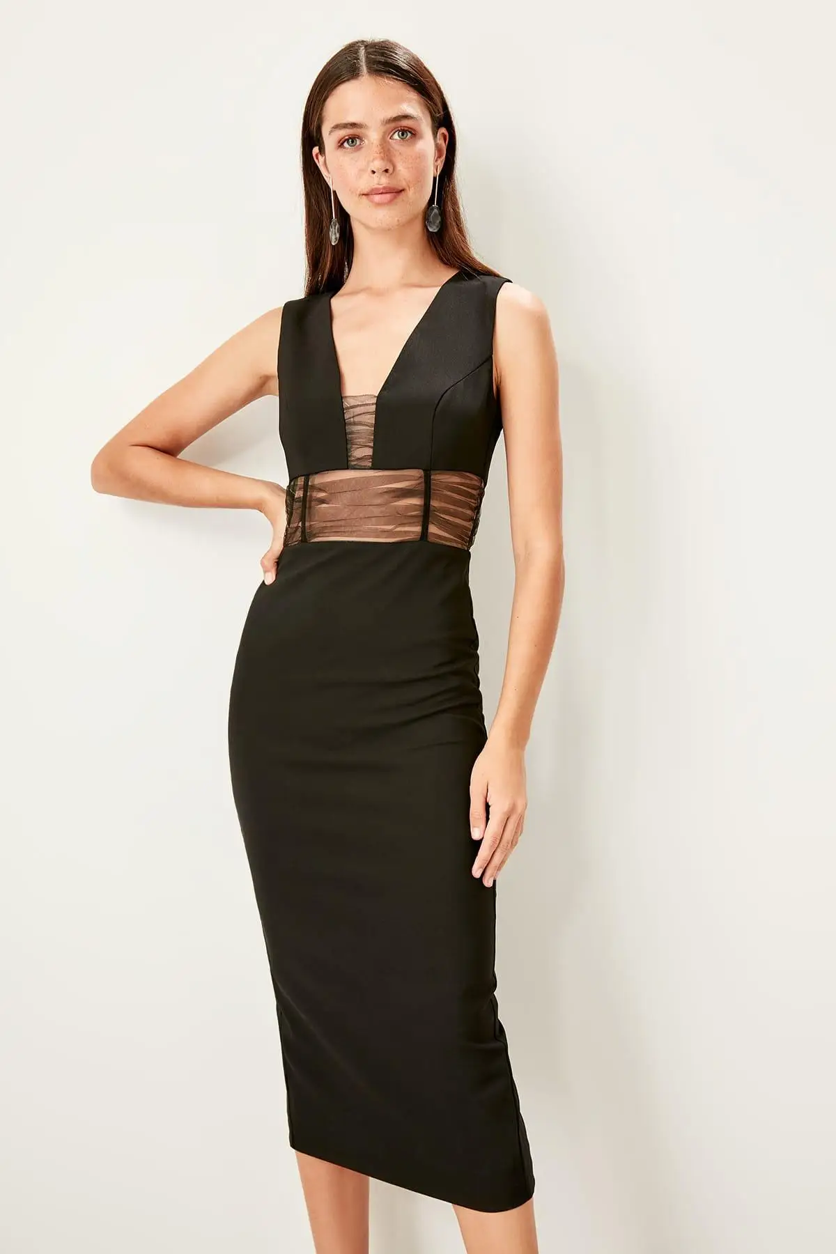 Trendyol черное приталенное платье TPRSS19BB0559|Женские платья| |