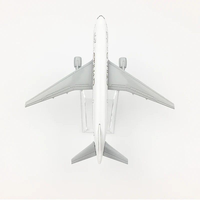 Модель самолета Etihad Airlines модель Боинг 777 16 см из металлического сплава 1:400 игрушка