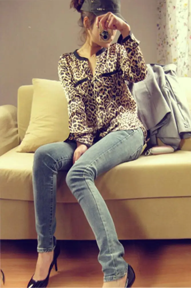 2014 New Spring women casual chiffon blouse print Leopard Stars long-sleeve shirt T2104 |