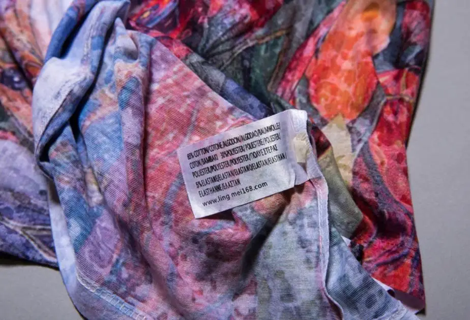 

plus size 5XL 2020 summer new fashion hot diamond print girl Slim Silk women short-sleeved T-shirt tops