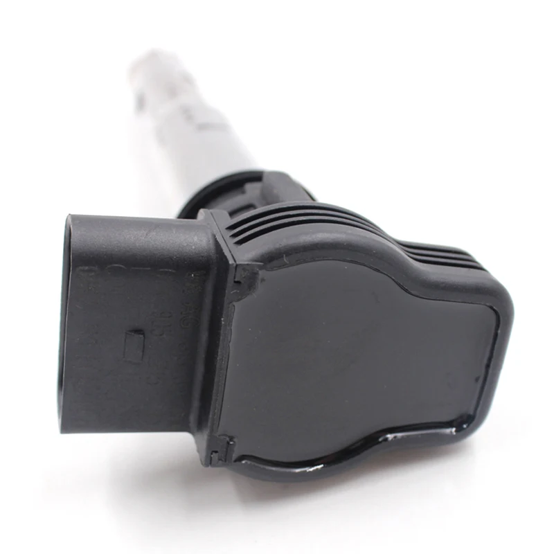 Катушка зажигания 4 шт./лот для Audi A3 A5 Q5 RS4 S5 TTRS Volkswagen VW Eos Gti Passat Rabbit Touareg 07K905715D