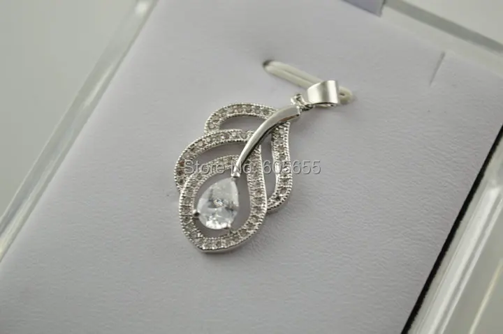 Кубический циркон CZ бусины микро проложили лист шармов мода женщина Neckalce