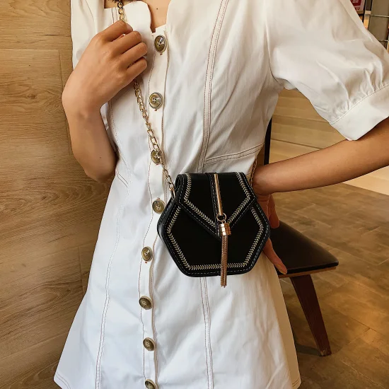 Small Black Шестигранные женские сумки через плечо из искусственной кожи, новинка, сумка через плечо с кисточкой, женские дорожные сумочки на цепочке и сумочки - Цвет: Small Black