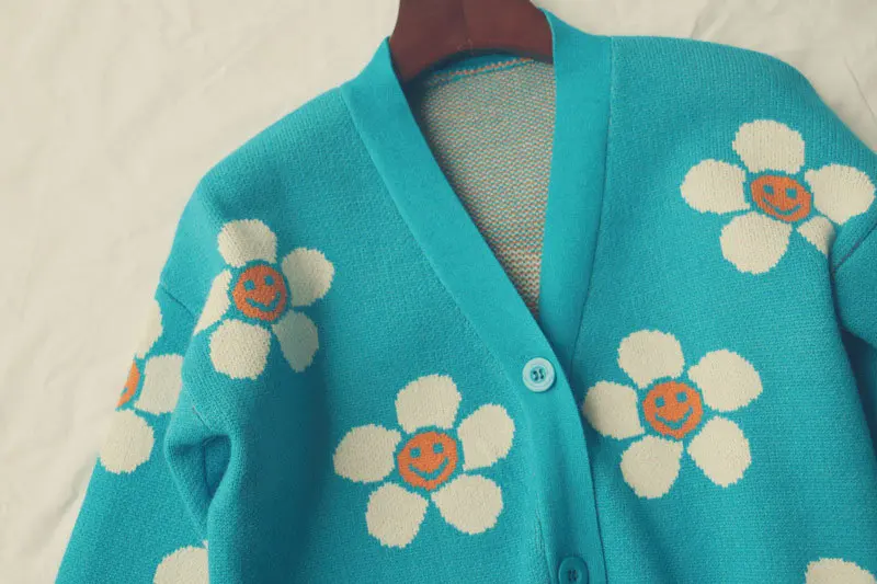 Милый улыбающийся цветок печати вязаный кардиган женщин 2019 осень v-образным