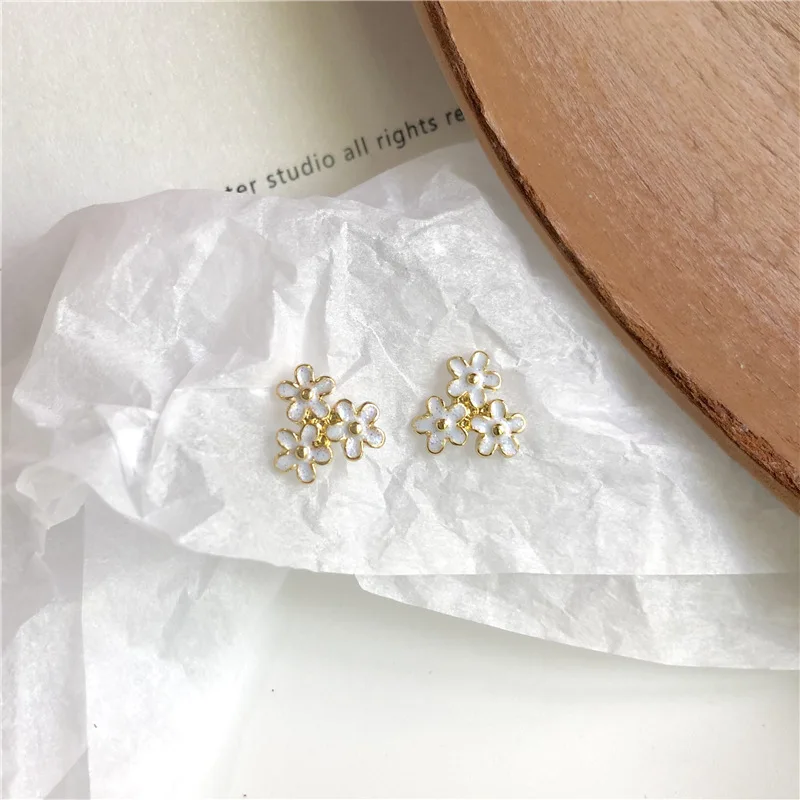 Модные женские серьги 2019 Милая смола цветок гвоздики Женские аксессуары