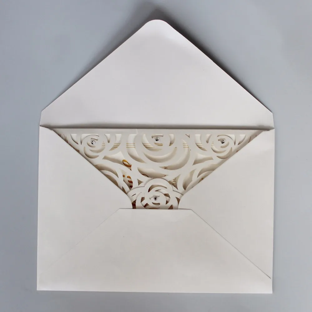 Пригласительная открытка с лазерной резкой элегантный свадебный
