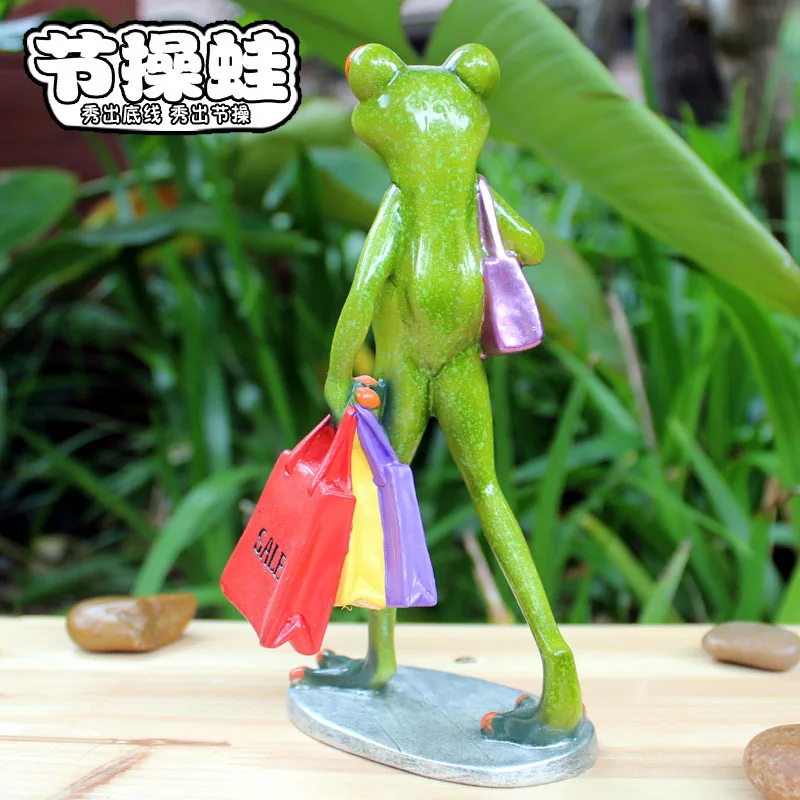 

New And Exotic Handicraft Frog Furnishings Fashion Shopping Home Life Resin Gifts