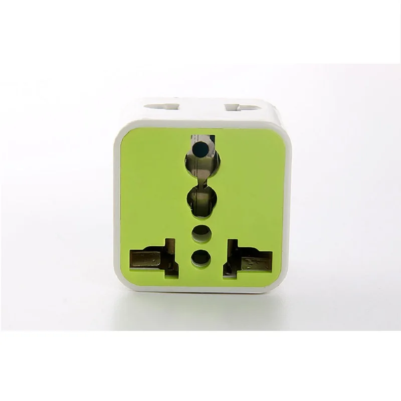 Электрическая розетка разных цветов универсальная для Великобритании США