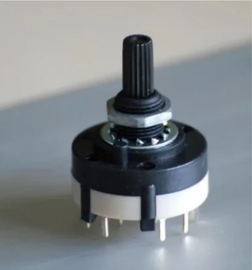 

5,4 полюс, 3-позиционный поворотный переключатель PCB, новый, 4P3L