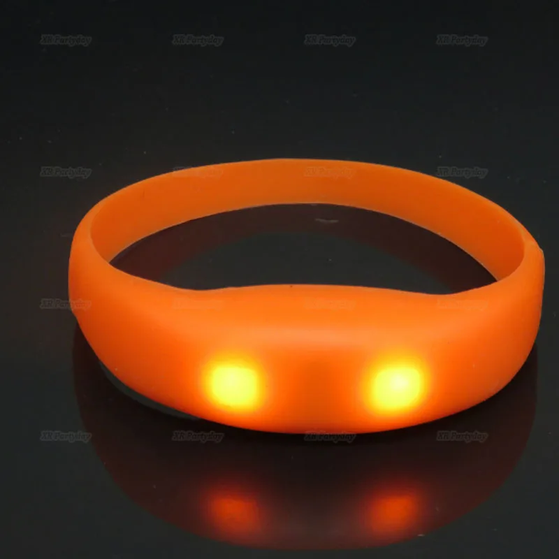 

Flash Party Show Silicon Bangle Wristband Bracelet LED Light Silicone Bracelet Unisex Voice Control birthday
