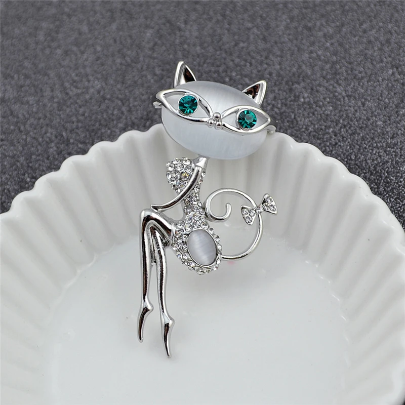 Elegant Noble Lady Cat Opal Crystal Brooch Korea High Quality Collar Pin Personality Clothing Accessories | Украшения и