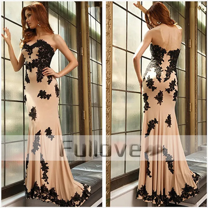 Элегантное Черное вечернее платье с аппликацией длинное шифоновое цвета