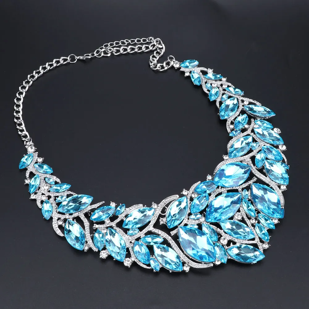 Набор сережек с кристаллами CYNTHIA золотистого цвета индийские наборы свадебных