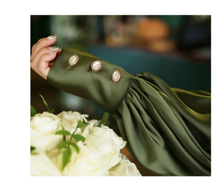 

2017 Pure White Bow Tie Blouse Chiffon Women Office Shirt Lantern Sleeve Blouses Blusas Femininas Formal Ladies Tops