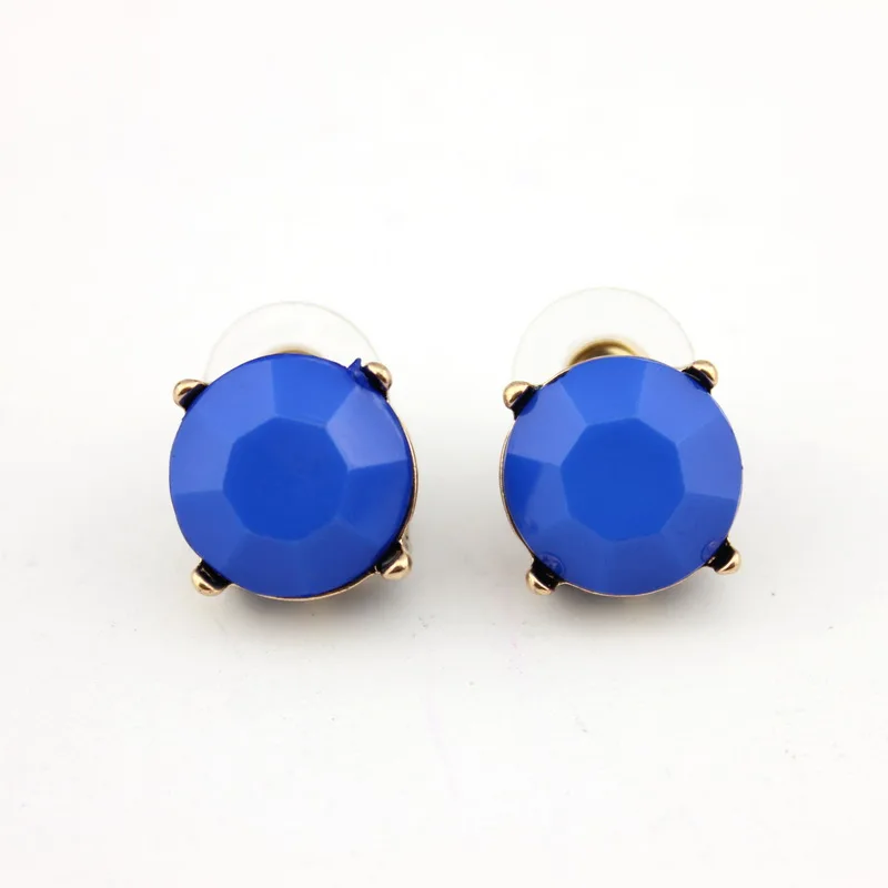 

2020 Classic 1.5cm Faceted Round Stud Resin Dot Earrings for Women Fashion Bridesmaid Jewelry Opal Earrings Factory Wholesale