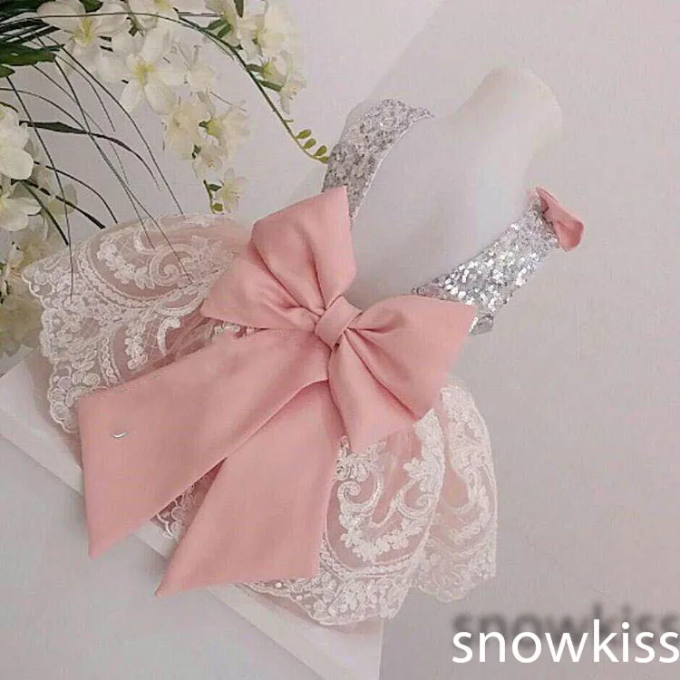 Милое розовое кружевное платье с цветочным узором и бантом для девочек