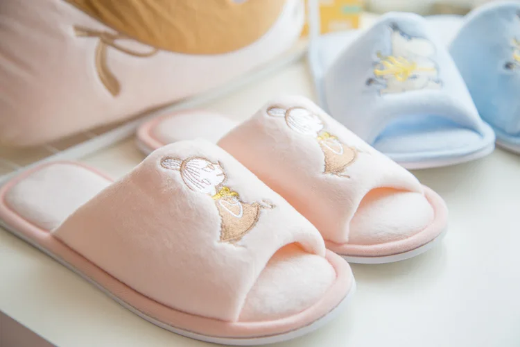 Moomin Новое поступление мультяшная розовая милая плюшевая подушка одеяло теплая мягкая подушка одеяло Muumi синяя подушка