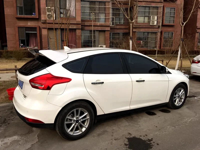 Для Ford Focus ST спойлер 2012- Высококачественный ABS Материал заднее крыло автомобиля праймер цвет задний спойлер для Focus ST спойлер