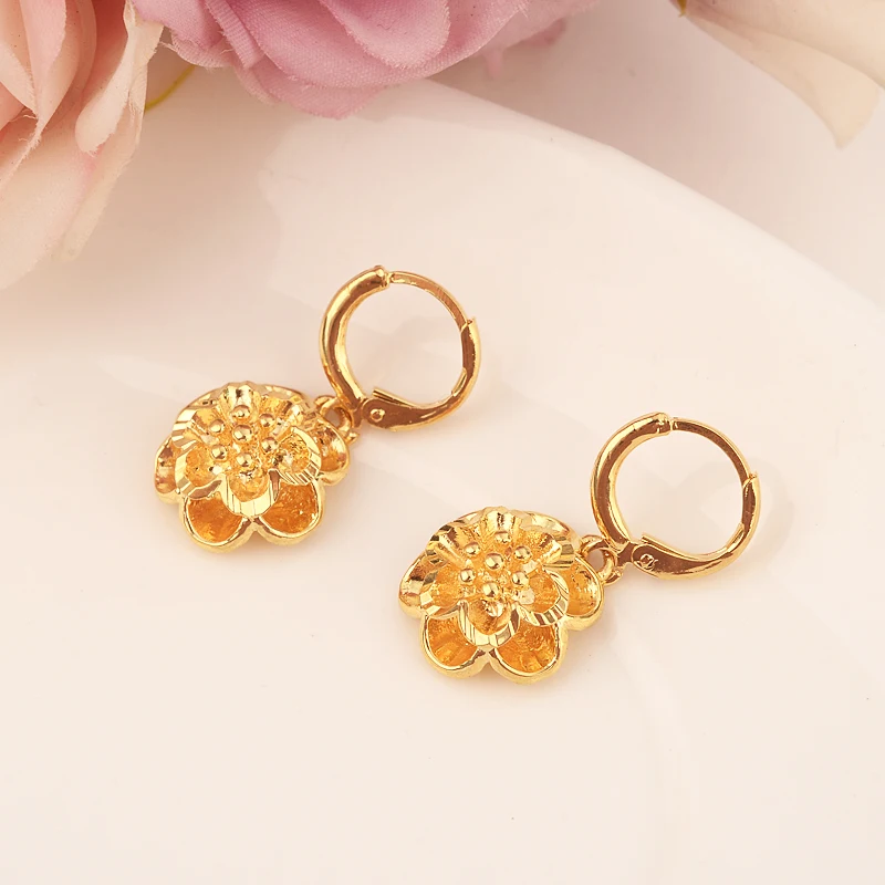 

gold flower drop earring Ethiopian/Nigeria/Kenya /Ghana Gold color Dubai african Arab Middle Eastern Jewelry Mom girl Gifts