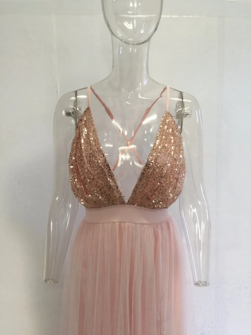 Женское шифоновое платье с глубоким вырезом длинное вечернее Клубное без спинки