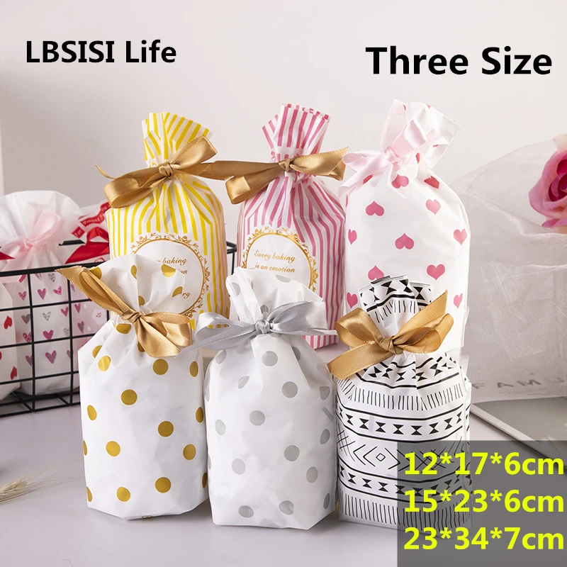 

LBSISI Life 50pcs Plastic Candy Cookie Drawstring Bag Treat With Ribbon Snack Candy Birthday Party Wedding Favor Gift Bags
