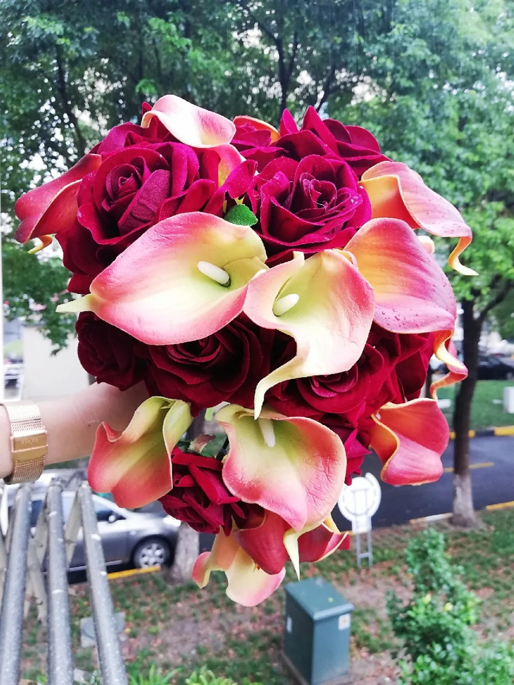 

2018 Waterfall Burgundy Wedding Flowers Artificial red Calla Lilies Wedding Bouquets Bridal Bouquets De Mariage Rose