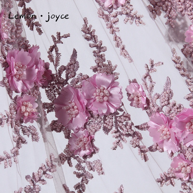 Розовое кружевное платье с объемным цветком и бисером ручной работы вечернее хит