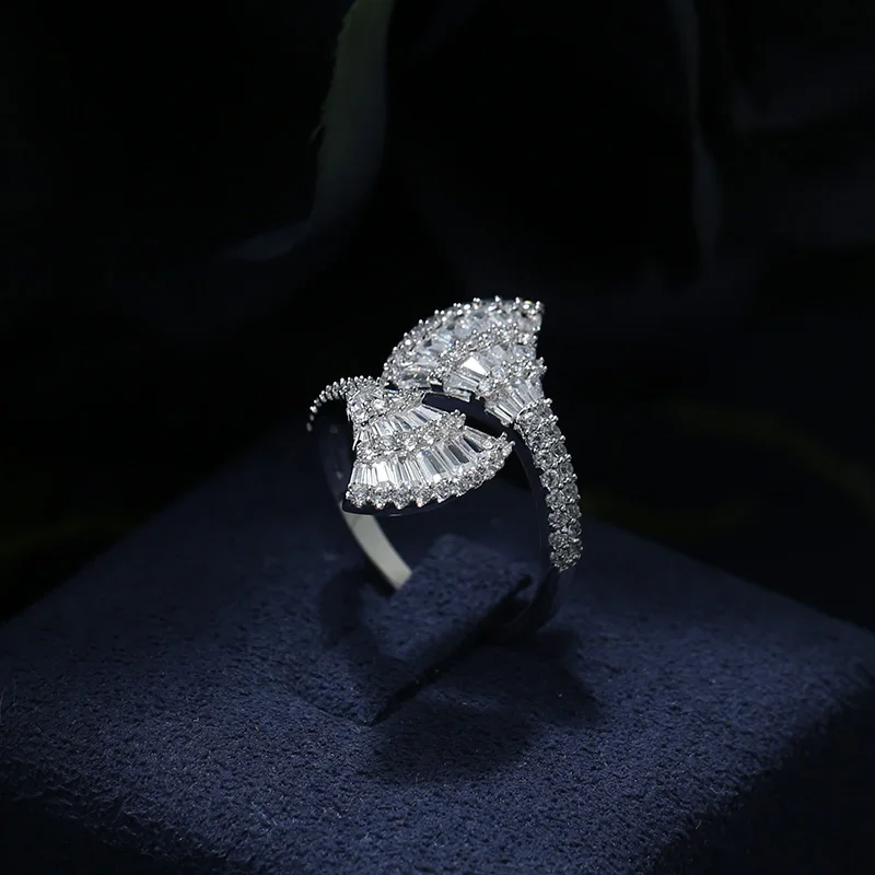 Женское многослойное кольцо Багет с фианитом|ring thin|thin ringbrand ring |