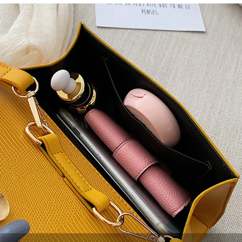 Женская маленькая сумка с круглой ручкой женская 2019 новая на плечо ящерицей