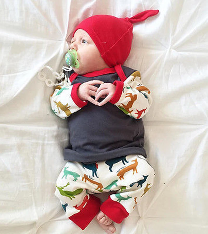 

2017 Cartoon Reindeer Infant Baby Set Spring New Splicing T shier+Pant+Hat 3pcs Girl Boy Baby Clothing Set Long sleeves Baby Set