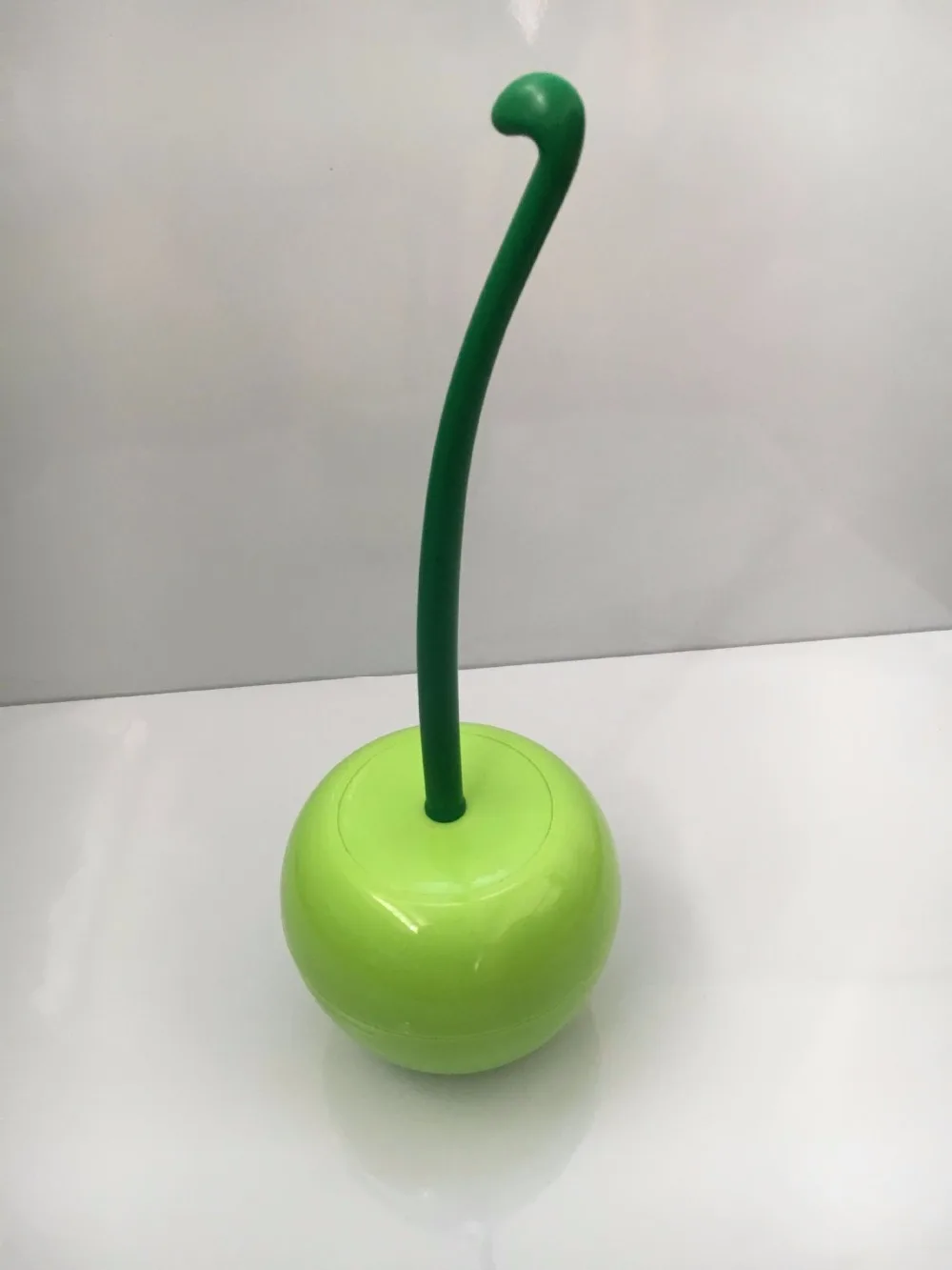 

1PC Cute Cherry Shaped Toilet Scrub Cleaning Brush Tool with Holder Plastic Toilet Brush Bathroom Cleaning OK 0177