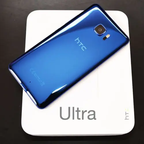 HTC U Ultra 4 Гб ОЗУ 64 ПЗУ четырехъядерный Snapdragon 821 12MP камера NFC Nano SIM быстрое зарядное