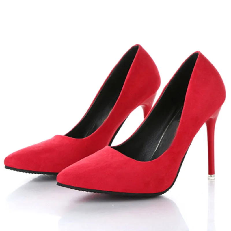 ; женские туфли-лодочки; Новинка года; сезон весна-осень; женские туфли телесного цвета с острым носком; пикантные туфли на высоком каблуке