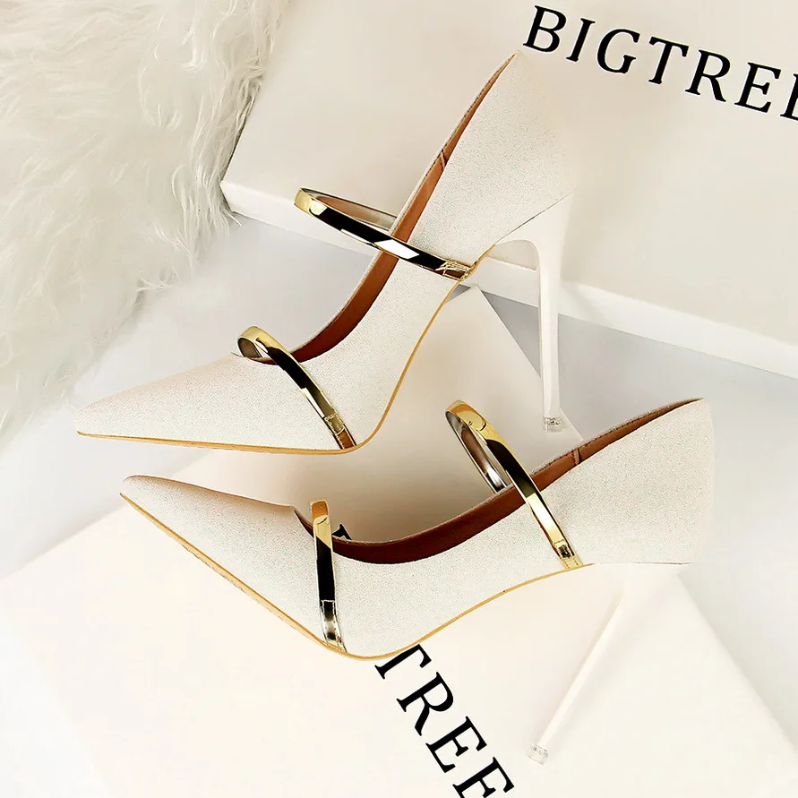 BIGTREE/; женская обувь на высоком каблуке; Цвет серебристый, белый; блестящие туфли-лодочки с острым носком; свадебные туфли на тонком каблуке; летние женские туфли с металлическим ремешком на щиколотке
