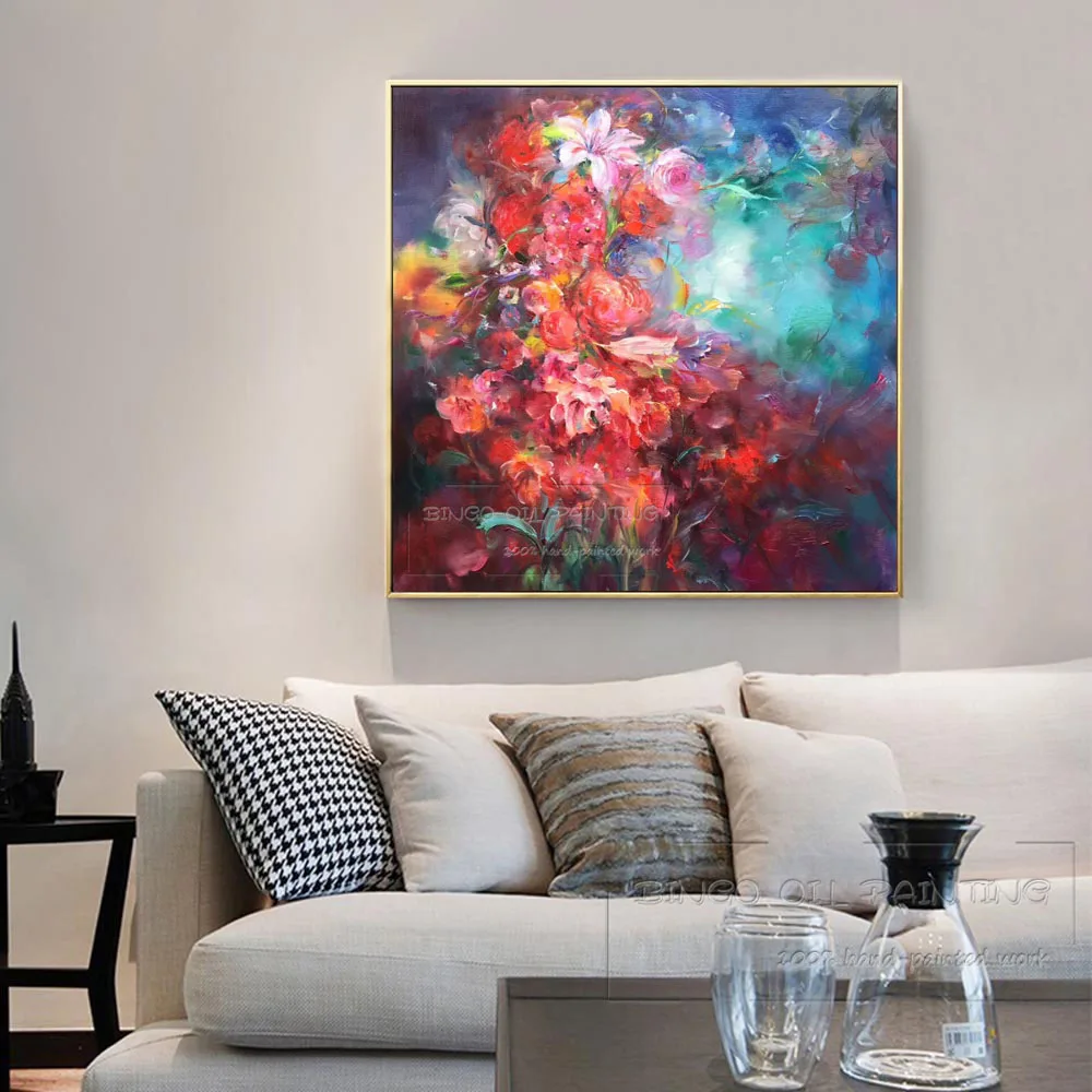 Профессиональная художественная роспись маслом модного изображения на стене "Необычные краски красоты" с абстрактными цветами.