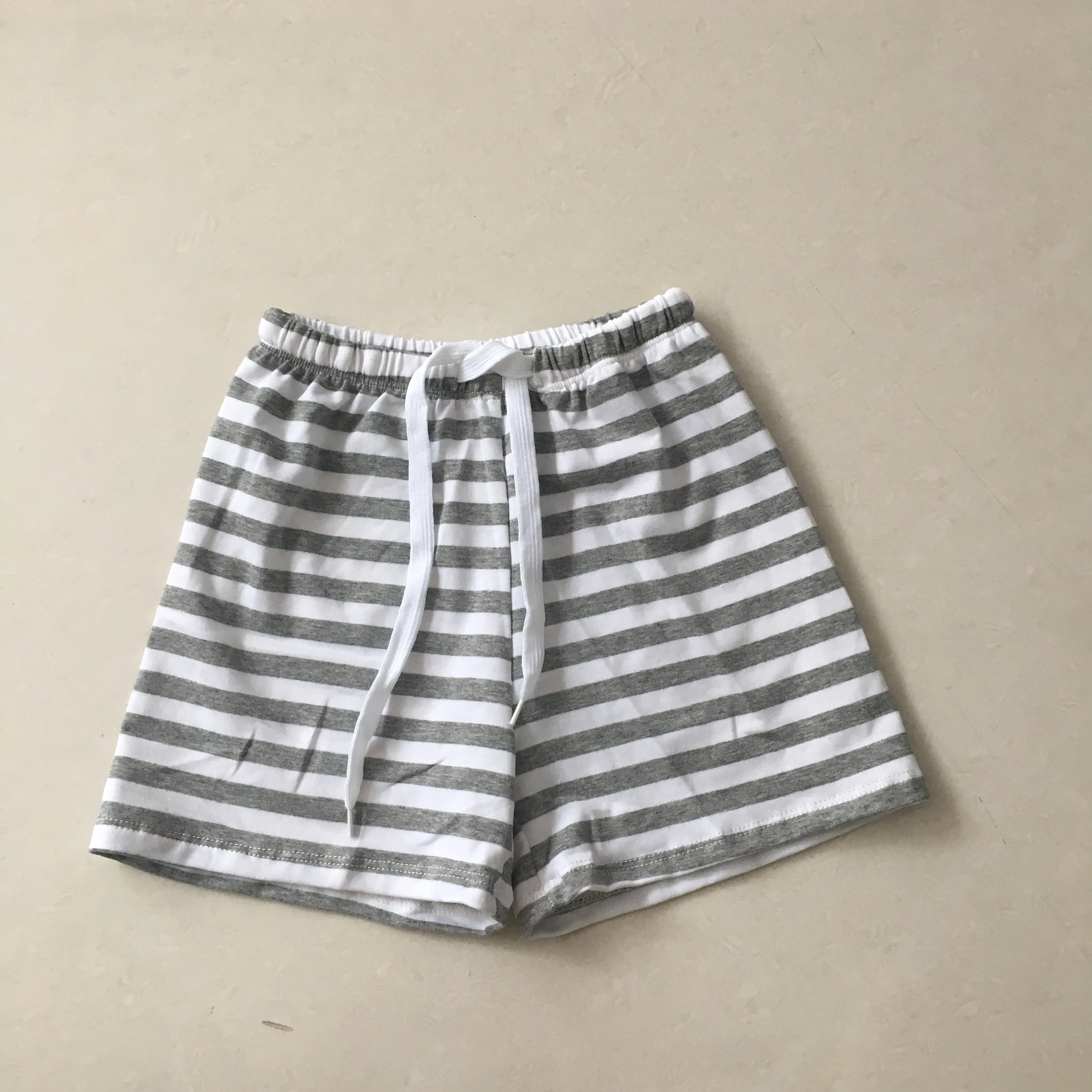 Puresun Hot Sale Football Boy Outfit Set High Quality Bulldog Embroidery Gray T-shirt Strpied Shorts Clothing | Детская одежда и