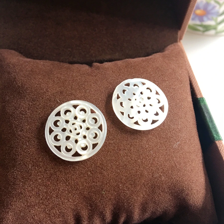 18MM 6Pcs Cutout Hollow Texture Round-shape Natural Shell Beads Pendants Jewelry Charms | Украшения и аксессуары