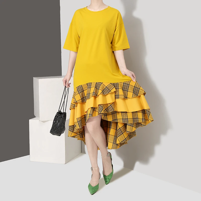 Женский свободный сарафан с короткими рукавами желтый повседневный средней