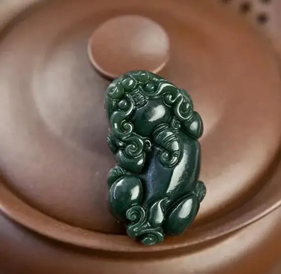 Доставка Натуральная темно-зеленая подвеска гетянь Нефритовая круглая пиксу