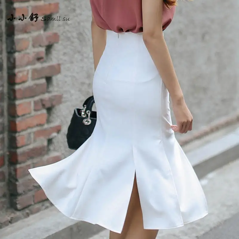 Женский летний офисный сарафан Белый без рукавов с оборками и v образным вырезом 2