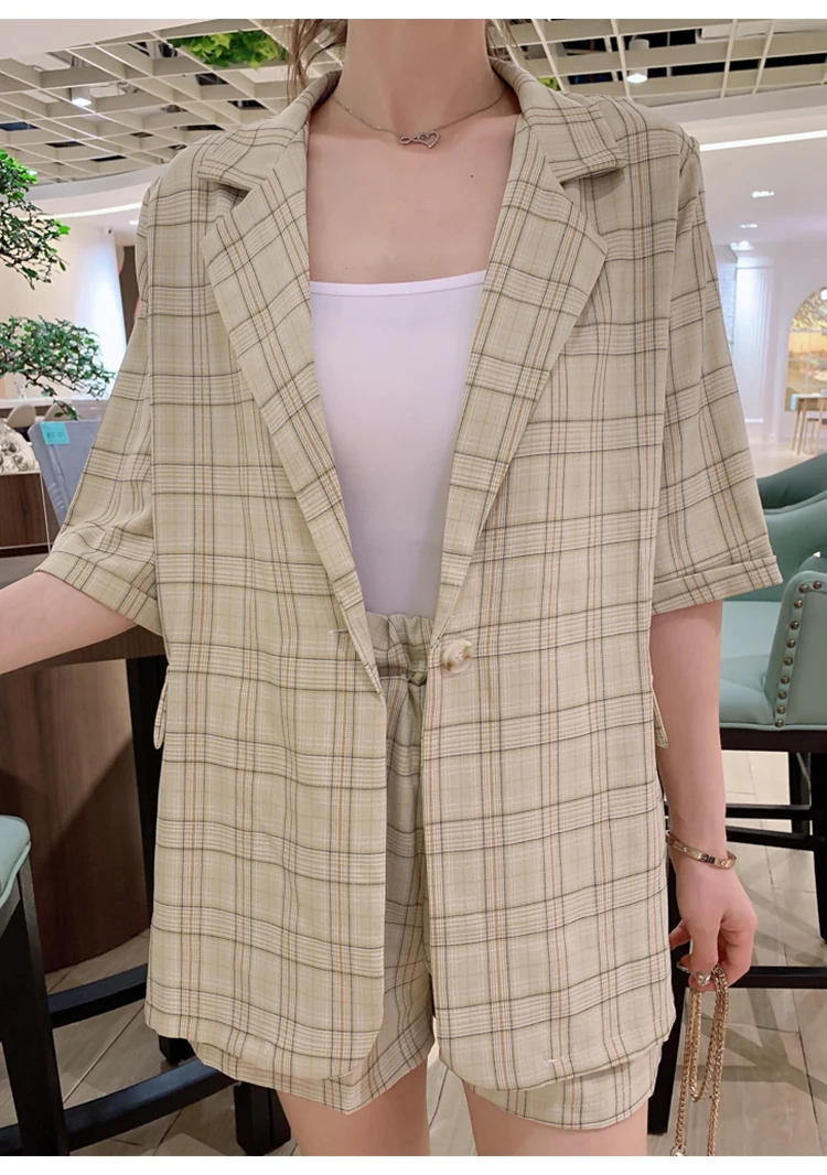 Женский клетчатый костюм знаменитости маленький для отдыха в стиле Хань + шорты с