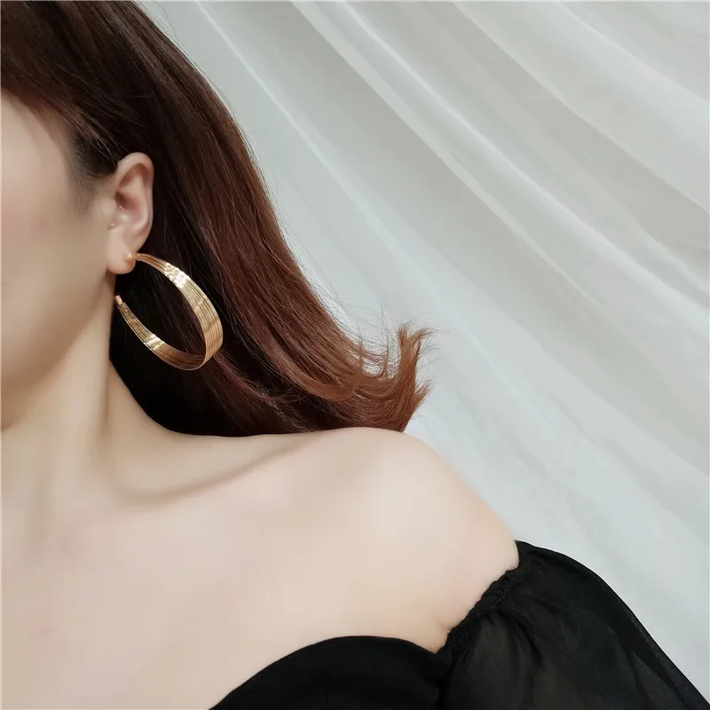 Металлические серьги в виде больших кругов стальные иглы гипоаллергенные ушные