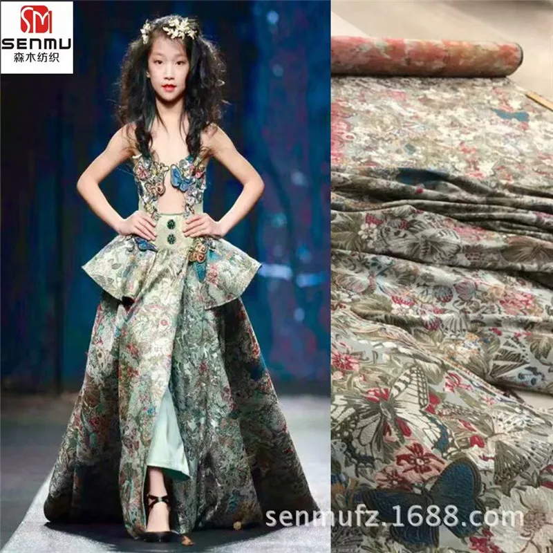 Жаккардовая ткань трехмерная розовая Золотая жаккардовая Роза Ткань осенняя и