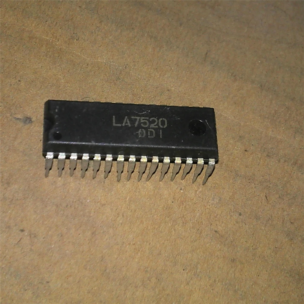 LA7222 LA7520 LA7555 LA7555L LA7565E новый оригинальный 10 шт./лот|Интегральные схемы| |