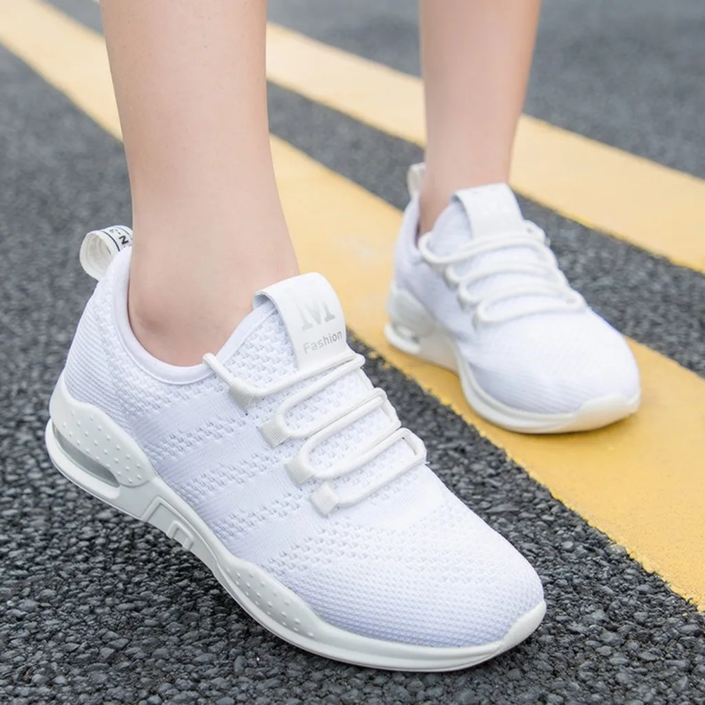 Женские кроссовки с воздушной подушкой дышащие белые легкие из сетчатого