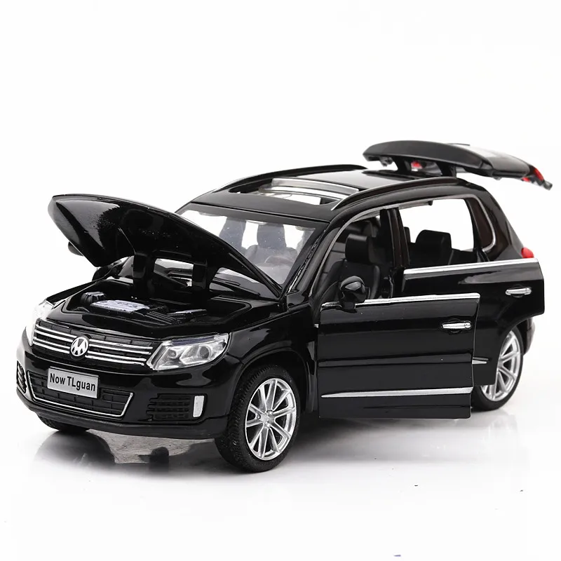 1/32 Diecasts & Toy Vehicles Tiguan модель автомобиля SUV со звуком и светильник коллекция