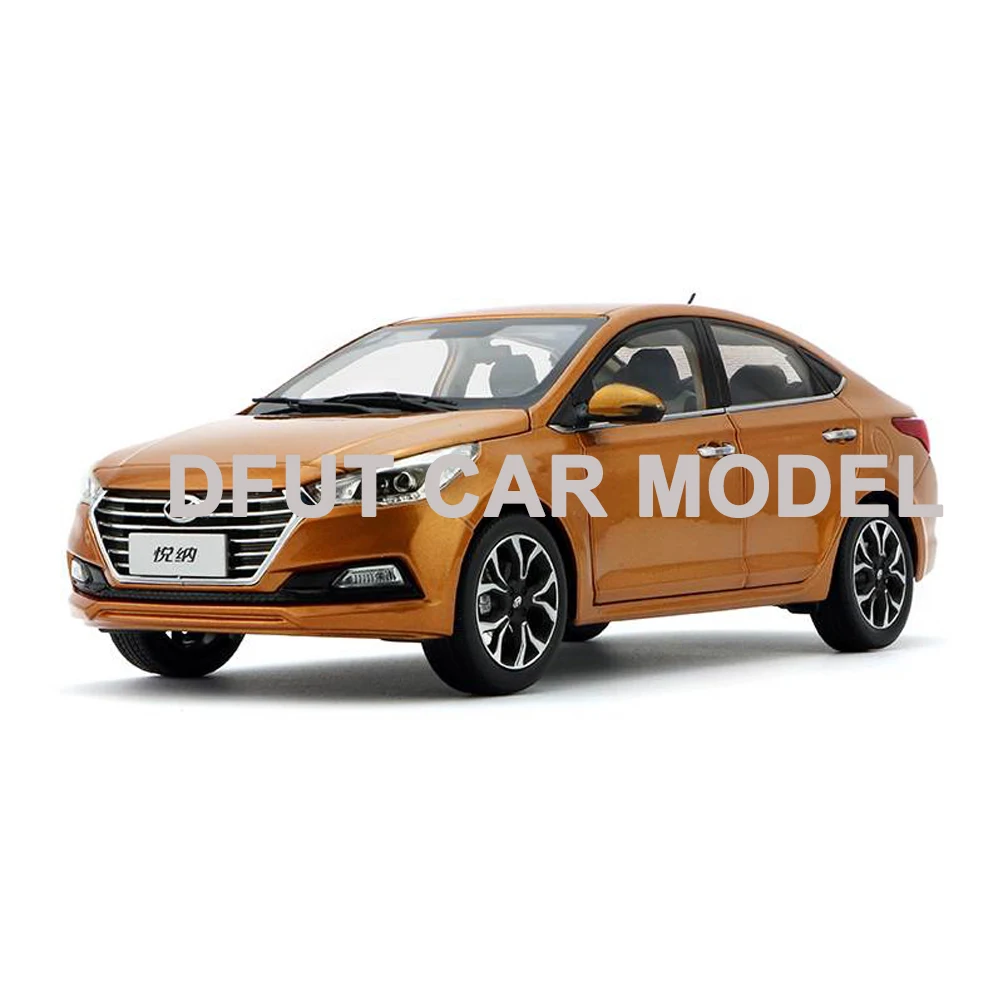 Литье под давлением 1:18 весы VERNA Литой Сплав модель автомобиля игрушка для